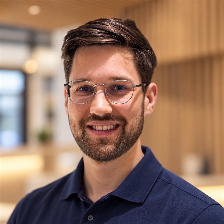 Franjo Crnjac, Buchhaltung bei My Laser Vision