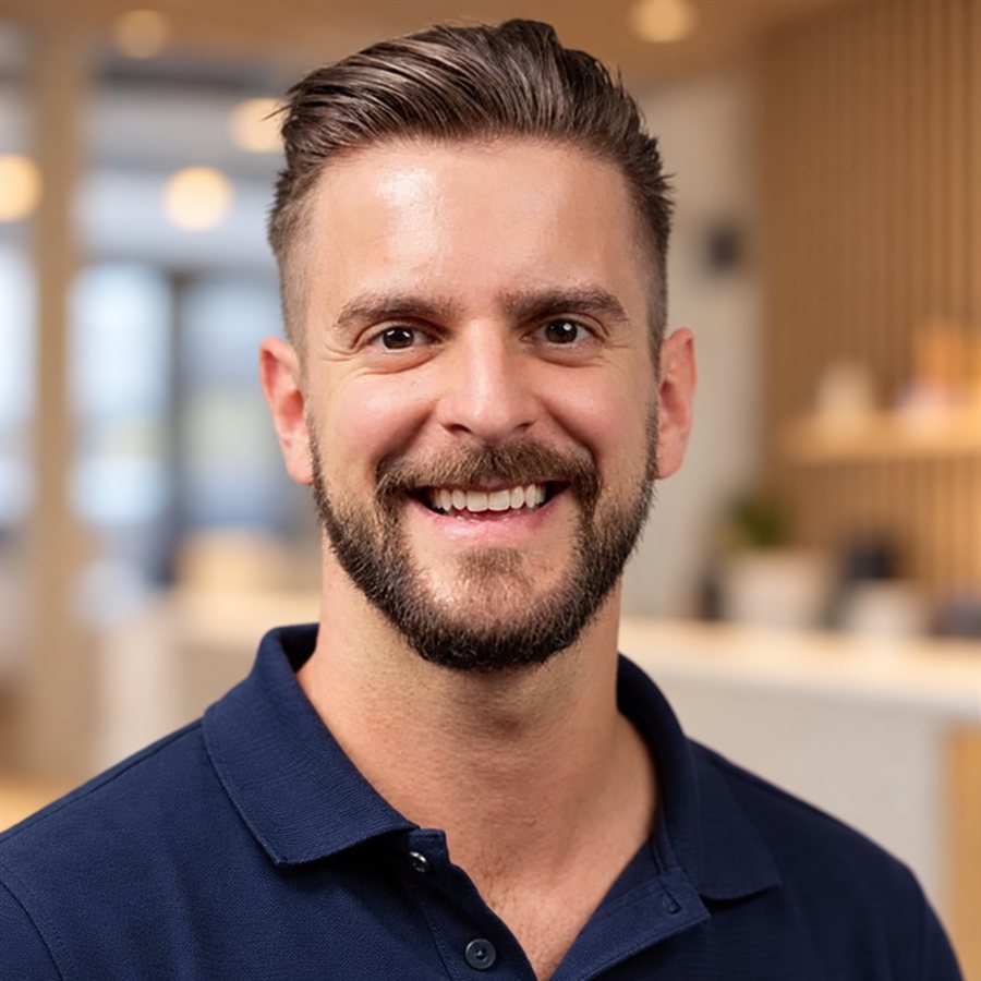 Ivan Udovicic, Augenoptiker-Meister bei My Laser Vision